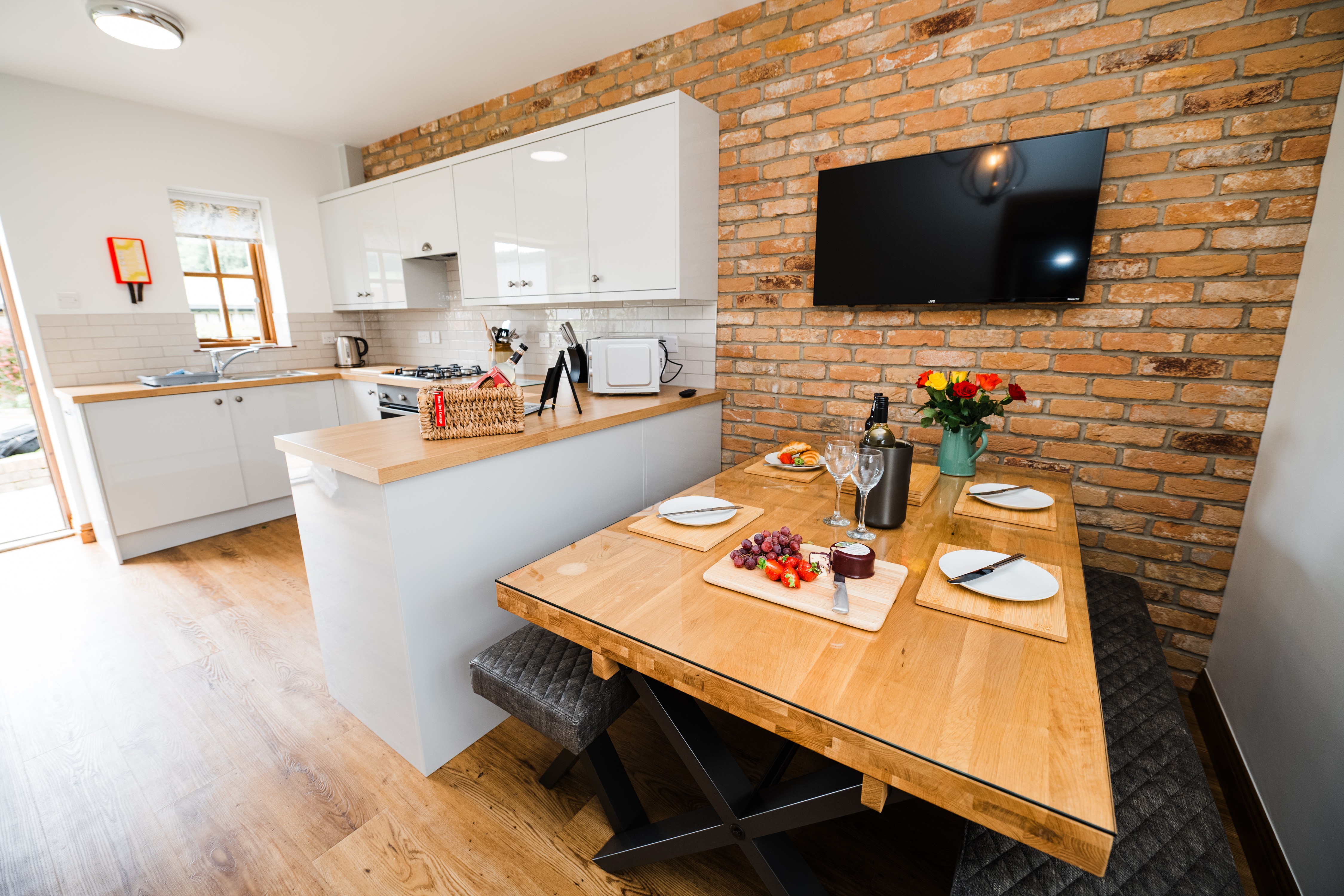 Barn Owl Kitchen And Dining Room