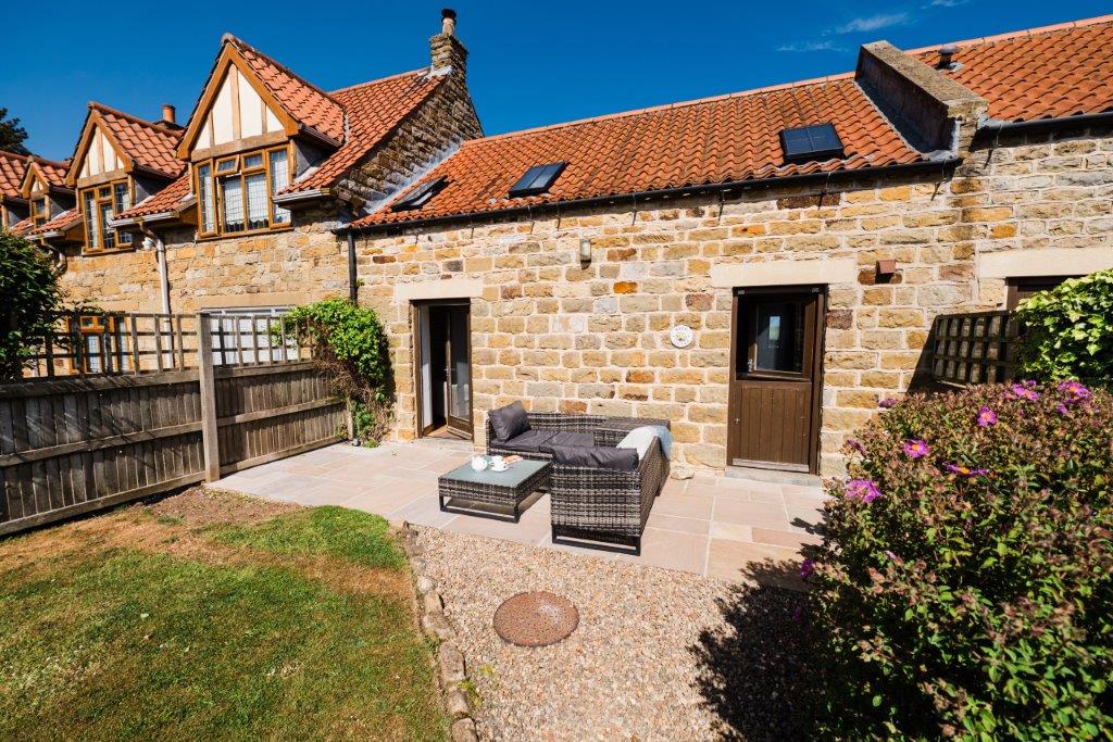 Wren Cottage Website Photo New Outside 5