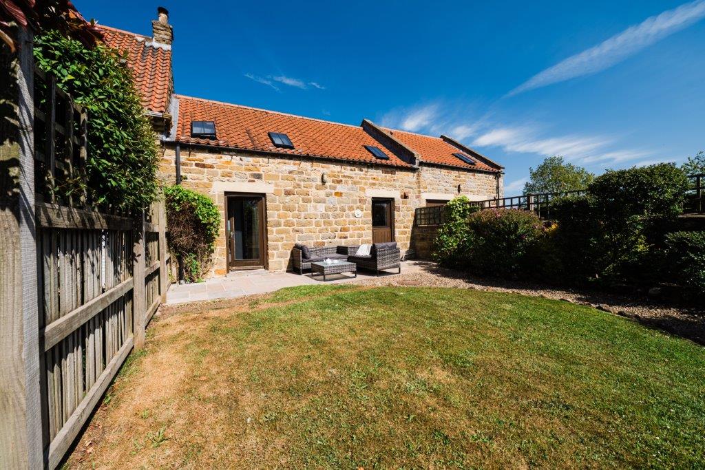 Wren Cottage Website Photo New Outside 7